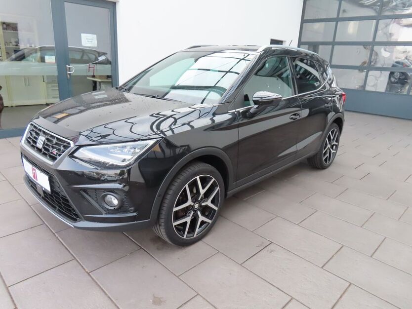 Seat Arona 44.885 km 16.885 € Kassel 34123