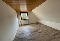 Haus in daaden fur grose famile 4 Zimmer 2 bad 2 küche