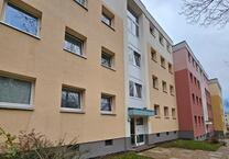 Geräumige helle 3-Zi.-EG-Whg. in Waldsiedlung am Stadtrand