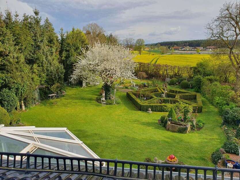 Grundstück zu verkaufen in Maxhütte-Haidhof 280.000 € 700 m² zimmer