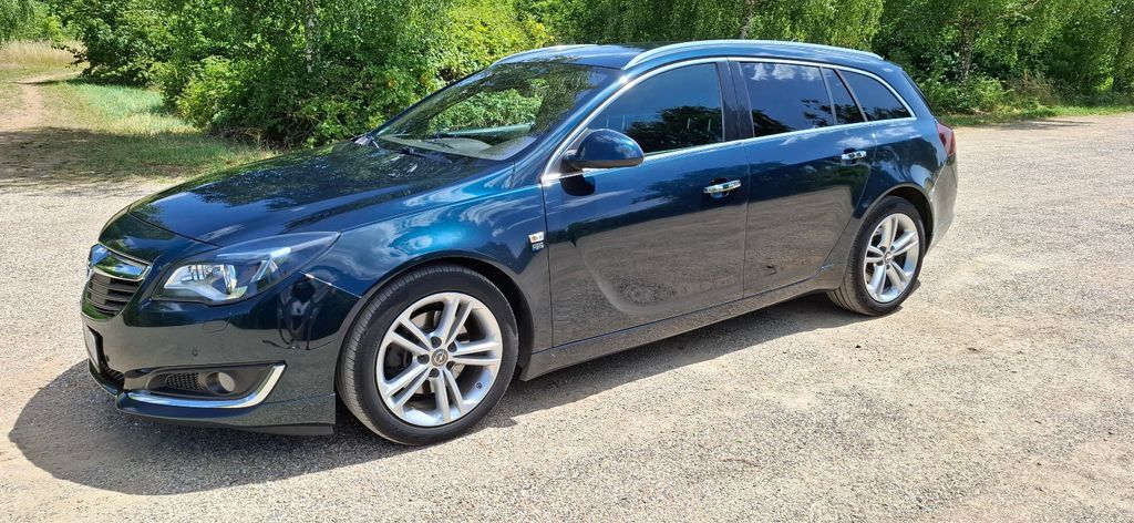 Opel Insignia 178.710 km 7.200 € Hochheim 65239