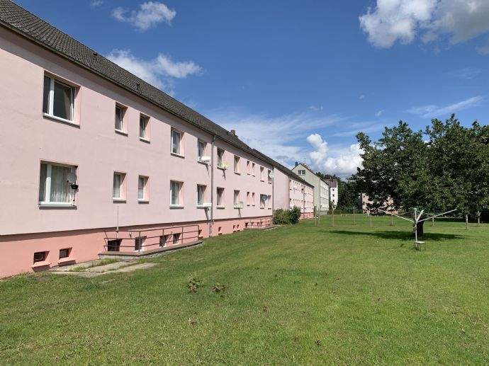 Etagenwohnung Plattenburg Glöwen - 2 Zimmer, 49 m&sup2;, 295&euro; | Angebot:25667457