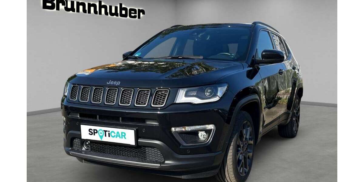 Jeep Compass 54.409 km 22.250 &euro; Augsburg 86156