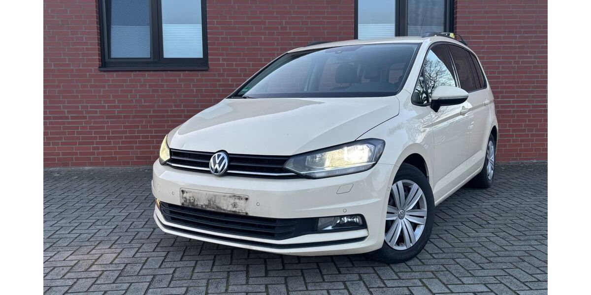 VW Touran 470.000 km 4.490 &euro; Bad Laer 49196