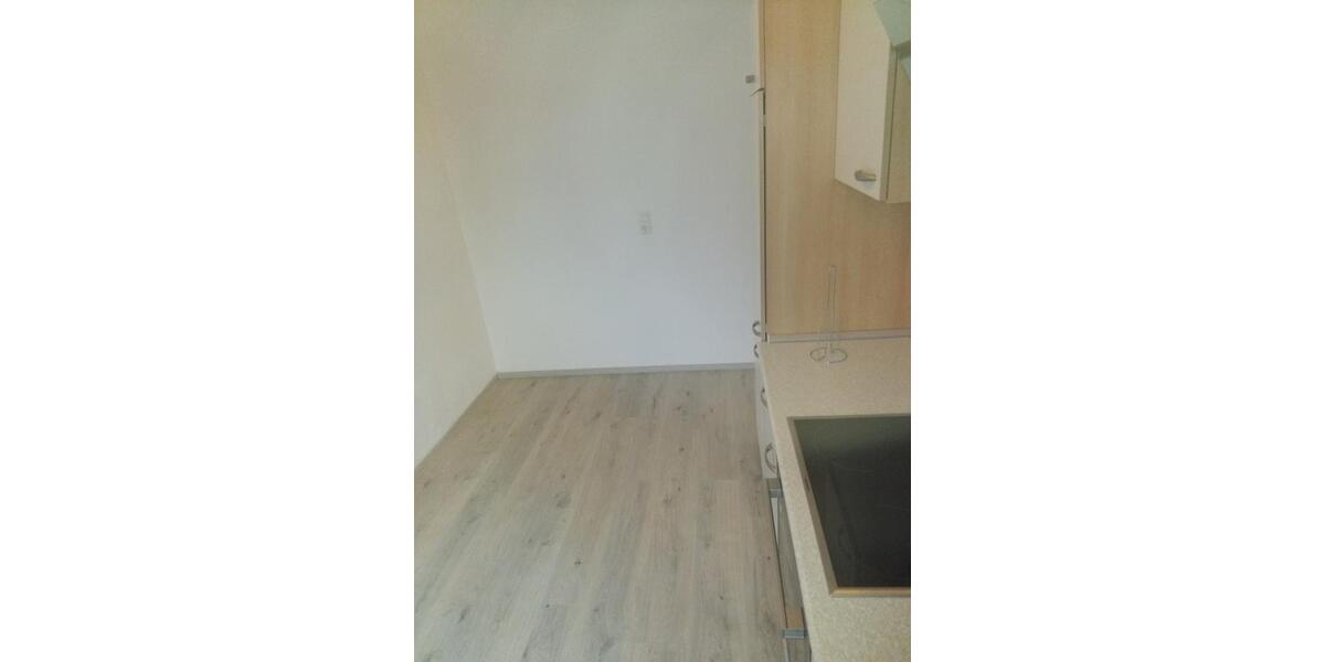 Erdgeschoßwohnung Laberweinting - 3.5 Zimmer, 97 m&sup2;, 750&euro; | Angebot:26193730