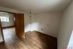 Etagenwohnung Viechtach - 4 Zimmer, 120 m&sup2;, 750&euro; | Angebot:26908959