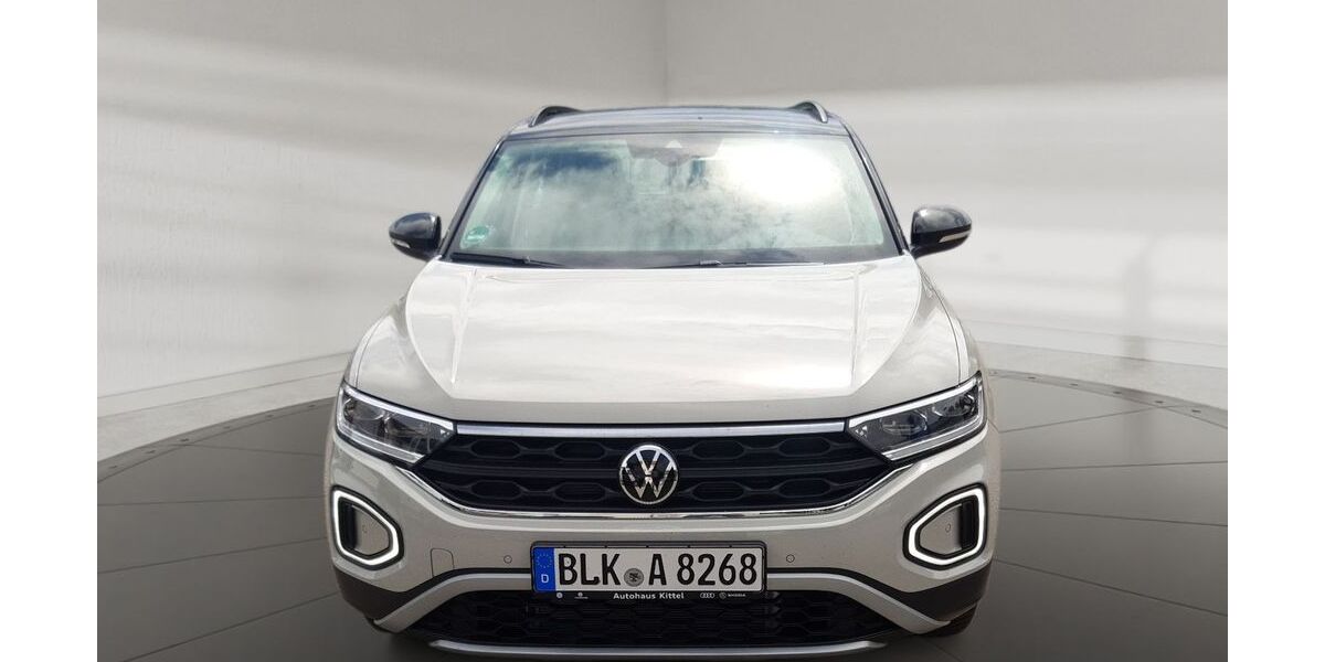 VW T-Roc 12.000 km 33.990 &euro; Weißenfels 06667