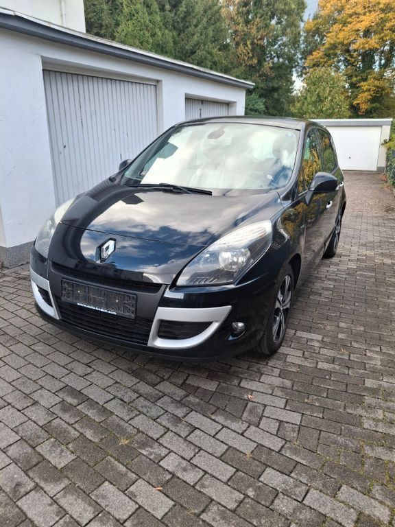 Renault Scenic 250.600 km 2.000 € Essen 45357