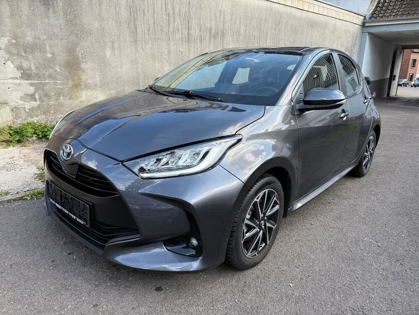 Yaris
