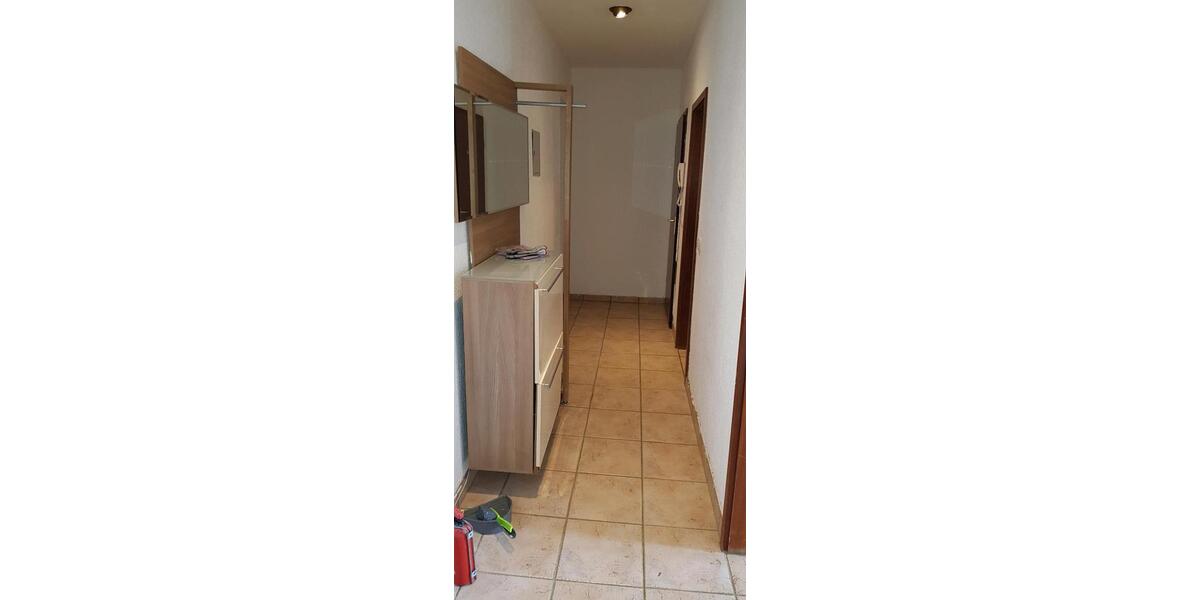 Etagenwohnung Saarbrücken West - 1 Zimmer, 75 m&sup2;, 130.000&euro; | Angebot:26062904