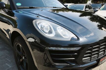 Porsche Macan 243.299 km 17.999 &euro; Fellbach 70736
