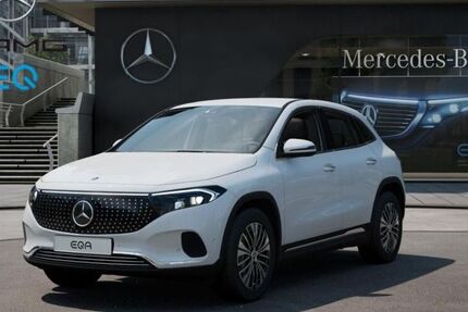 Mercedes EQA