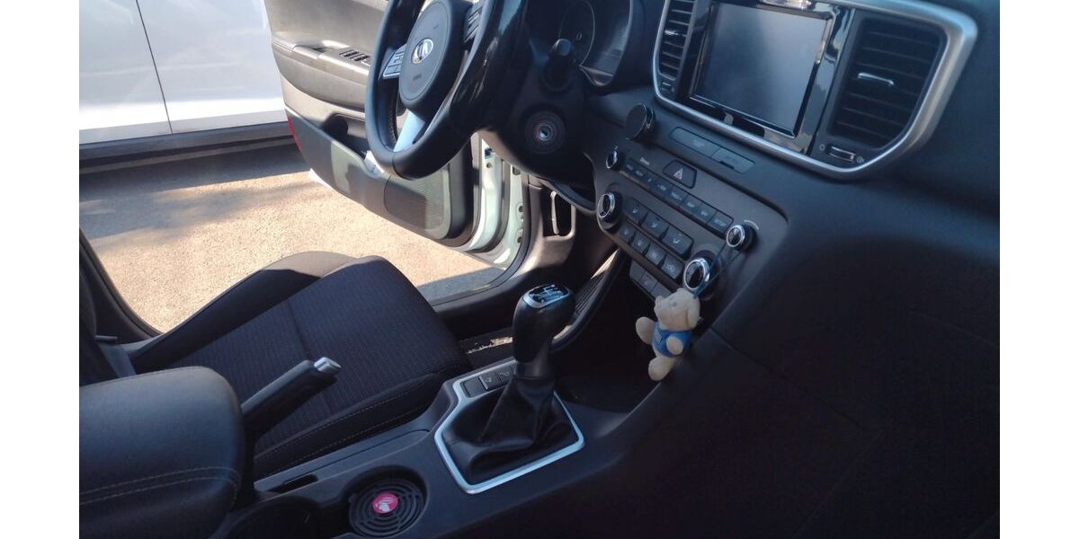 Kia Sportage 40.000 km 17.900 &euro; Egelsbach 63329