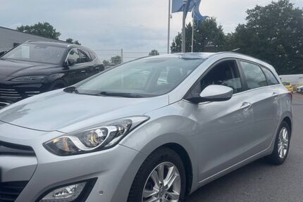 Hyundai i30 143.000 km 5.990 &euro; Datteln 45711