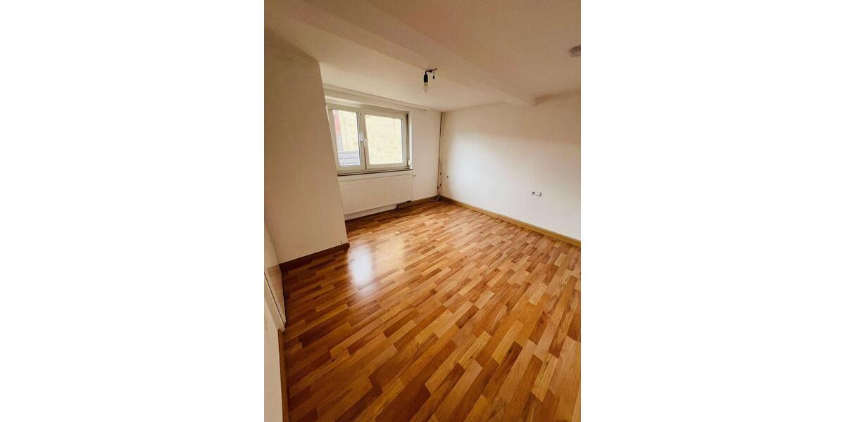 Einfamilienhaus Rottenburg am Neckar - 6 Zimmer, 125 m&sup2;, 1.870&euro; | Angebot:23647277