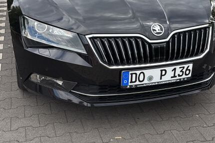 Skoda Superb 118.000 km 16.900 &euro; Castrop 44575