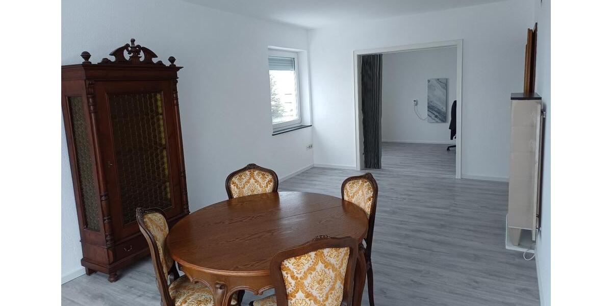 Einfamilienhaus Krumbach (Schwaben) - 11 Zimmer, 232 m&sup2;, 529.000&euro; | Angebot:26975389