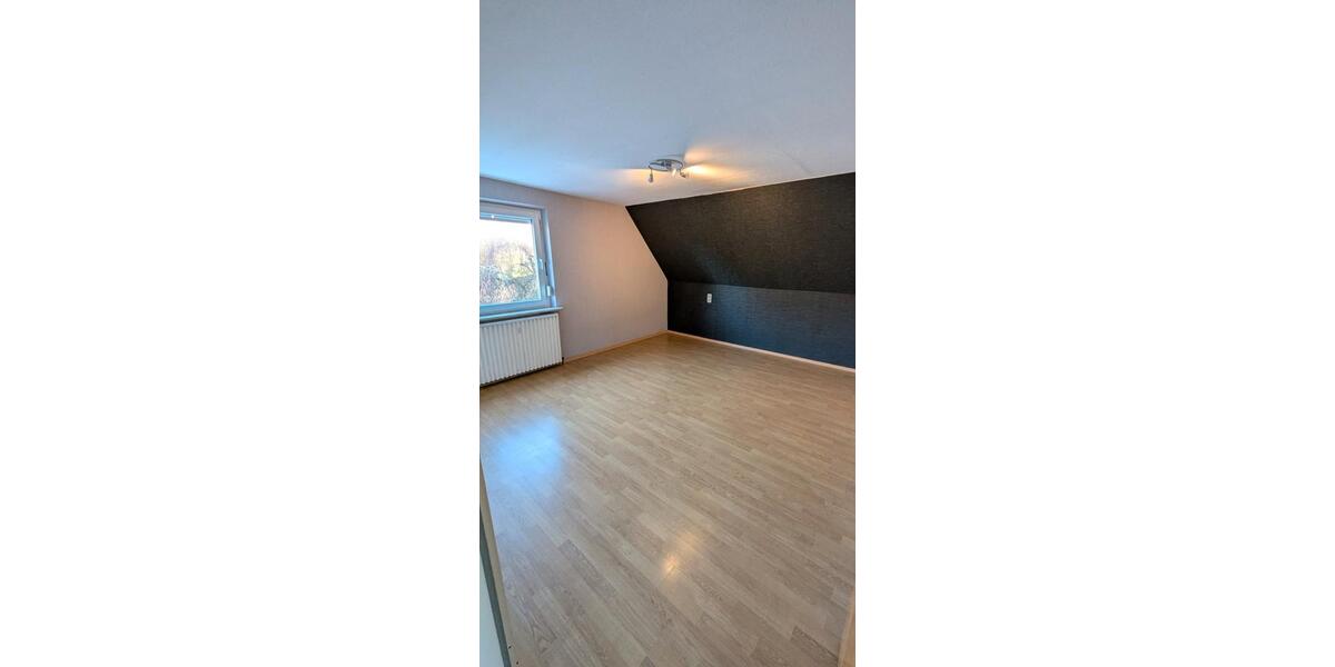 Einfamilienhaus Emden - 8 Zimmer, 162 m&sup2;, 319.000&euro; | Angebot:26325896