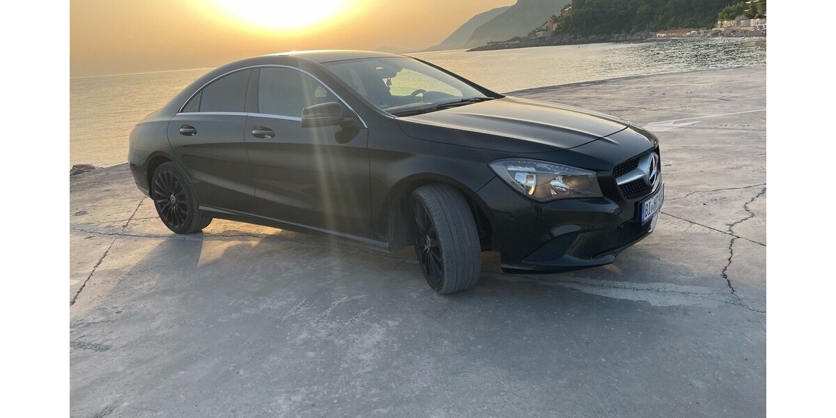 Mercedes-Benz 1.1 Universal 210.000 km 15.000 &euro; Bielefeld 33602