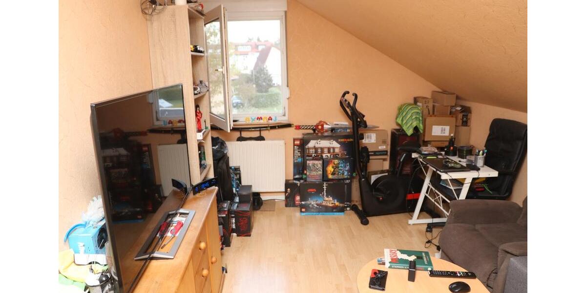 Dachgeschoßwohnung Alsfeld - 3 Zimmer, 78 m&sup2;, 630&euro; | Angebot:26272077