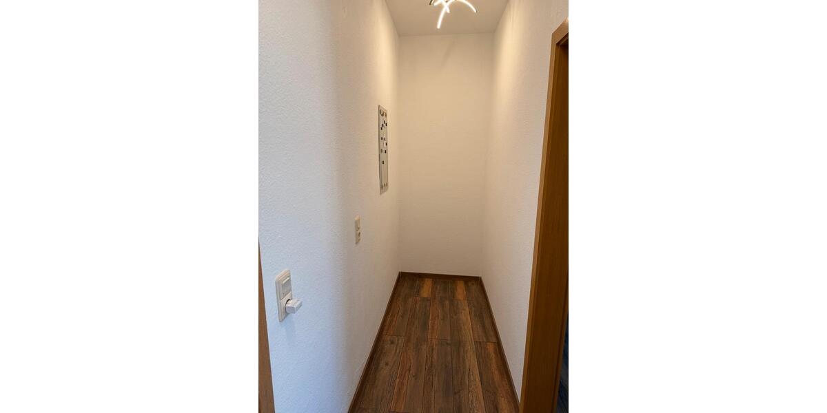 Etagenwohnung Northeim - 2 Zimmer, 63 m&sup2;, 125.000&euro; | Angebot:26348094