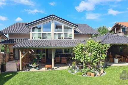 Haus Viechtach - 6 Zimmer, 234 m&sup2;, 590.000&euro; | Angebot:25773087