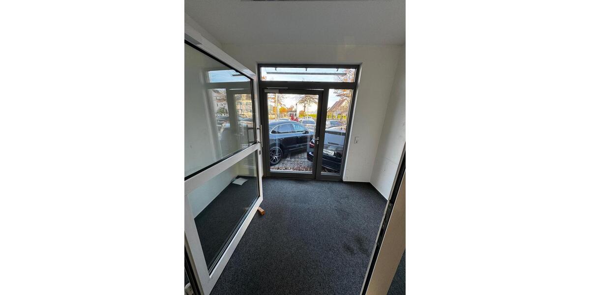 Gewerbeobjekt Gersthofen - 2.500&euro; | Angebot:24482379