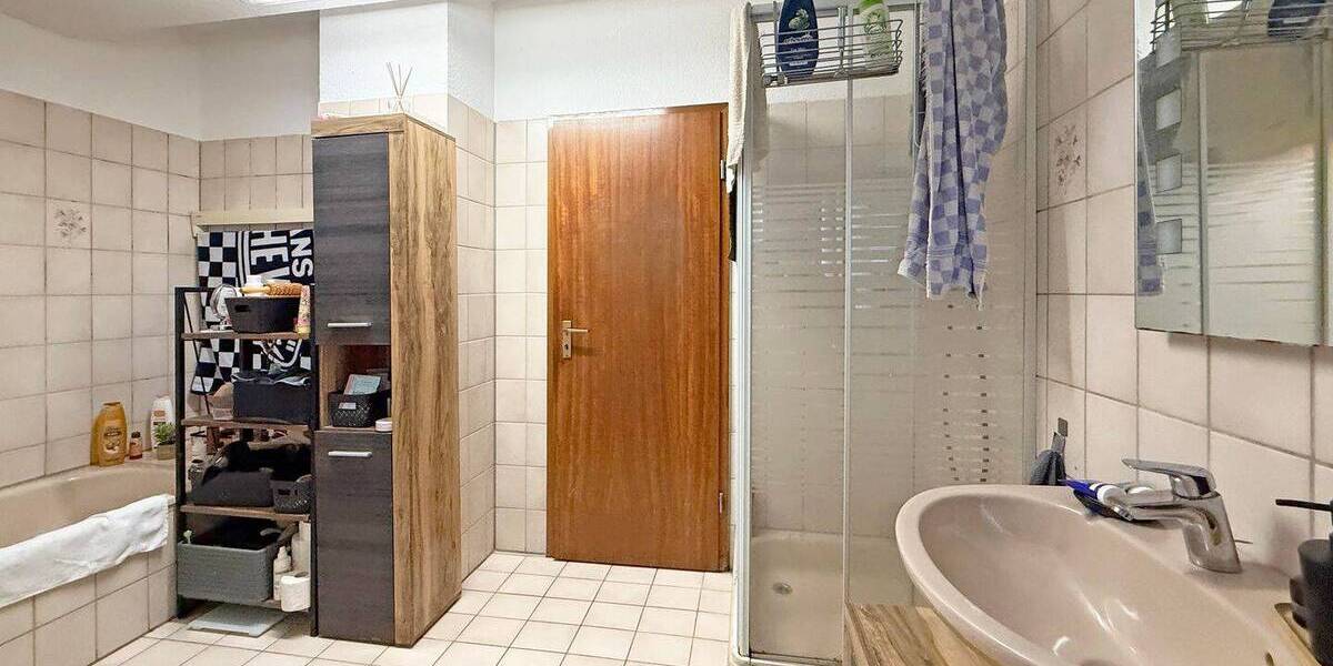Etagenwohnung Langgöns - 4 Zimmer, 120 m&sup2;, 260.000&euro; | Angebot:26570059