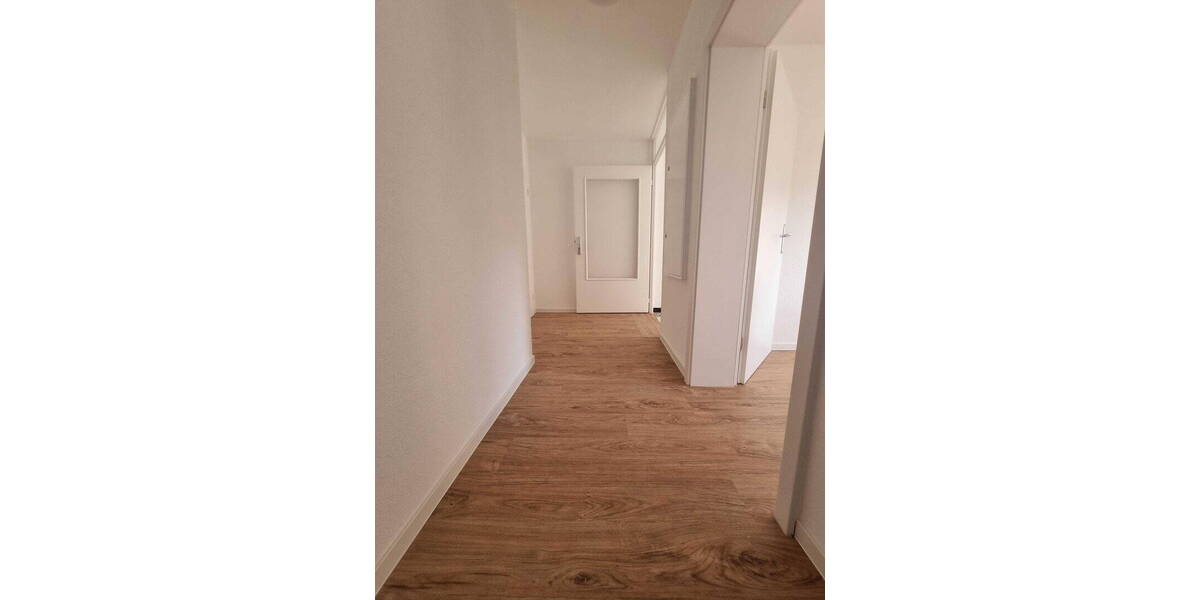 Etagenwohnung Steinwenden - 3 Zimmer, 99 m&sup2;, 300.000&euro; | Angebot:26257610