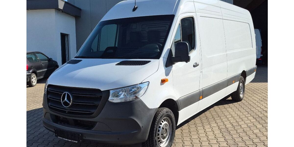 Mercedes-Benz Sprinter 60.954 km 43.911 &euro; Halle (Westf) 33790