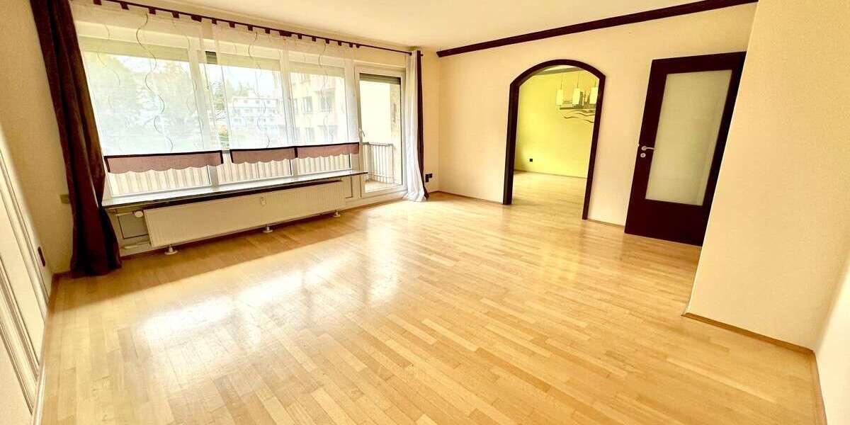 Wohnung zum Kaufen in Bückeburg 149.000 € 80.46 m² 3 zimmer