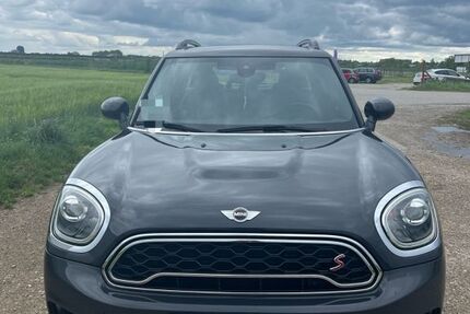 Mini Countryman S (Cooper) 67.000 km 17.800 &euro; Neubiberg 85579