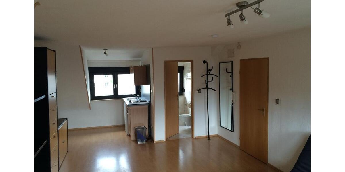 Dachgeschoßwohnung Wiesbaden Klarenthal - 4 Zimmer, 85 m&sup2;, 259.000&euro; | Angebot:27189326