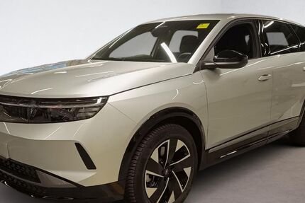 Opel Grandland (X) 5.400 km 35.550 &euro; Rüsselsheim 65428