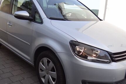 VW Touran 88.355 km 8.100 &euro; Saarbrücken 66117
