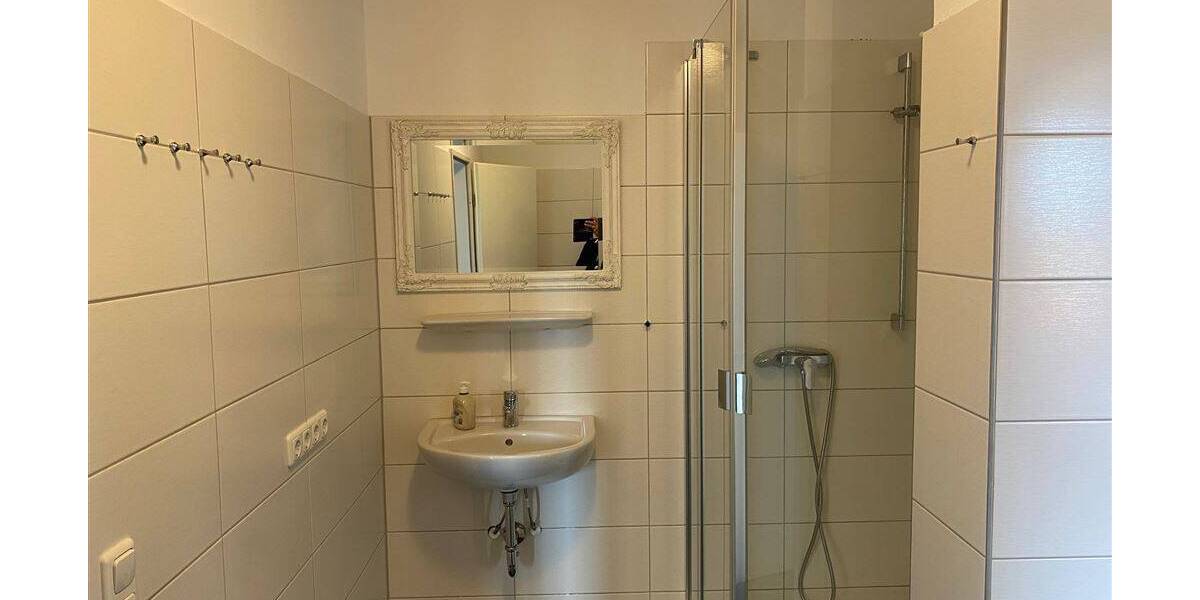 Gewerbeobjekt Rosengarten Klecken - 5 Zimmer, 120 m&sup2;, 1.510&euro; | Angebot:25741802