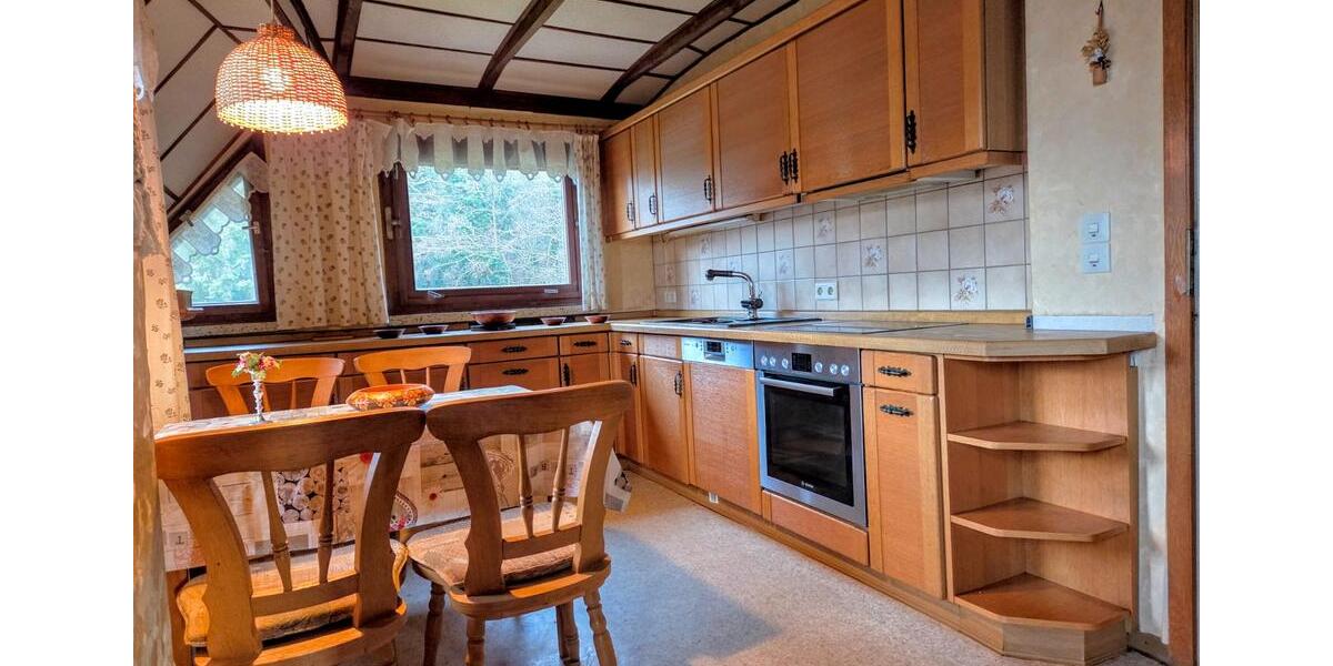 Einfamilienhaus Elsterwerda - 5 Zimmer, 200 m&sup2;, 198.000&euro; | Angebot:26934842