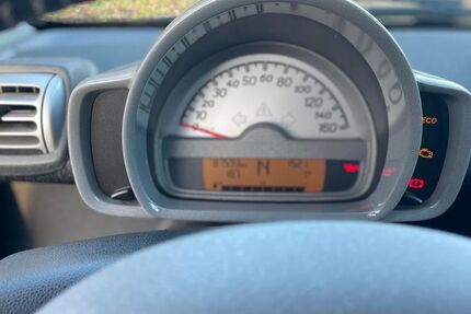 Smart ForTwo 86.000 km 5.500 € Düren 52353