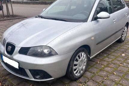 Seat Ibiza 150.000 km 2.950 € München 80639
