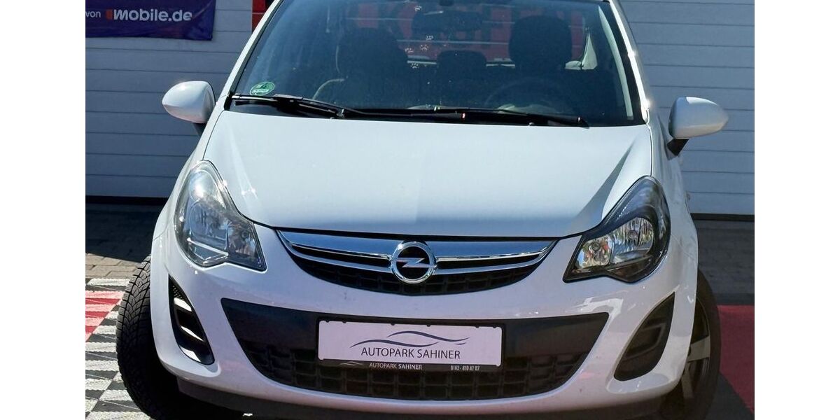 Opel Corsa 131.129 km 4.849 &euro; VÖHRINGEN (LANDKREIS ROTTWEIL BEI STUTTGART) 72189