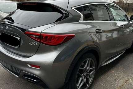 INFINITI Q30 120.000 km 15.790 € Wittlich 54516