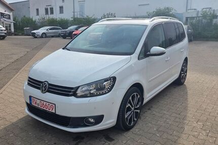 VW Touran 221.000 km 9.500 &euro; Schramberg 78713