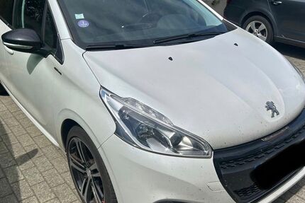 Peugeot 208 78.000 km 10.990 &euro; Merzig 66663