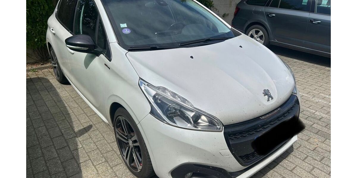 Peugeot 208 78.000 km 10.990 &euro; Merzig 66663