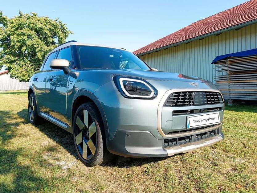 Mini Countryman C 32.858 km 32.499 € Hohenpolding 84432