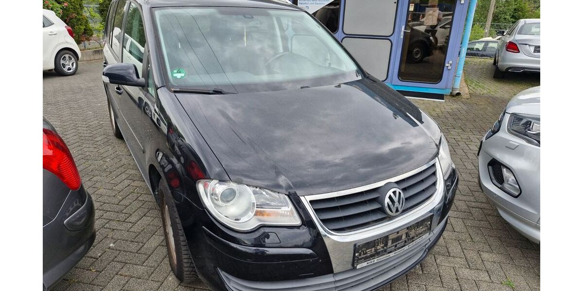 VW Touran 200.000 km 1.950 &euro; Wesseling 50389