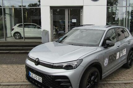 VW Tiguan 5.555 km 59.450 &euro; Emmerich am Rhein 46446