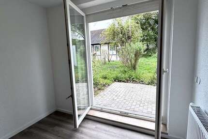 Wohnung Meerane Crotenlaide - 2 Zimmer, 75 m&sup2;, 600&euro; | Angebot:26251603