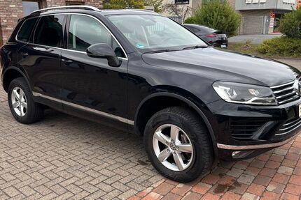 VW Touareg 111.400 km 24.750 &euro; Versmold 33775