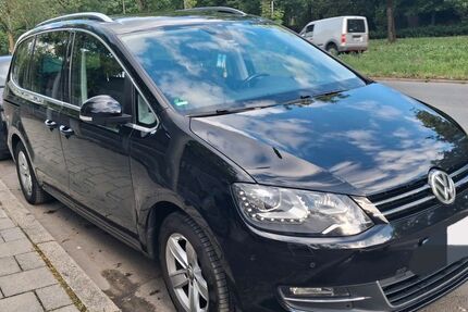 VW Sharan 177.116 km 16.400 &euro; Offenbach am Main 63075